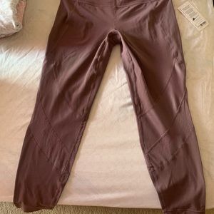 NEW! athleta mesh plum ankle length leggings